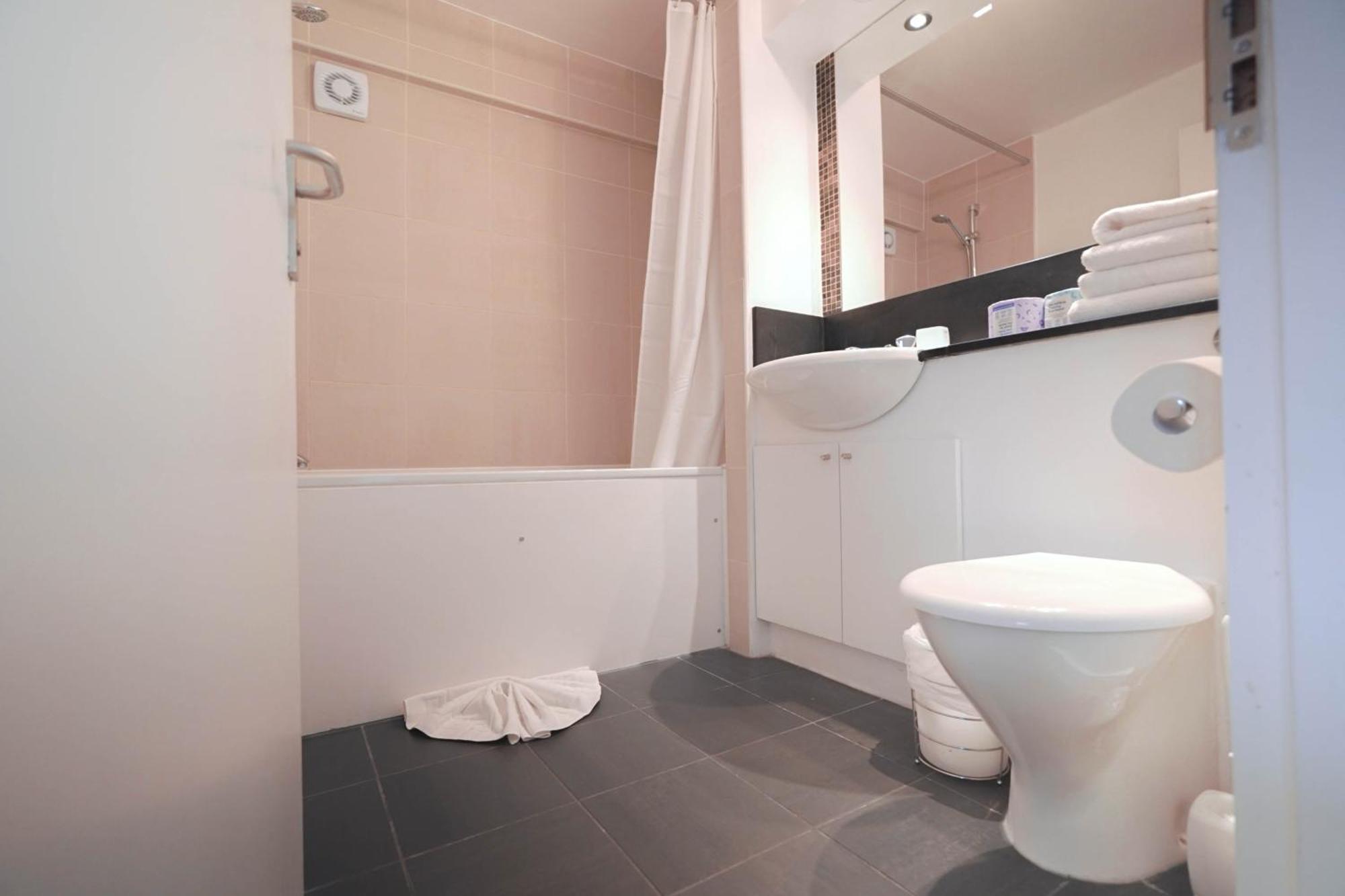 Camden Serviced Apartments By Globe Apartments Londra Esterno foto